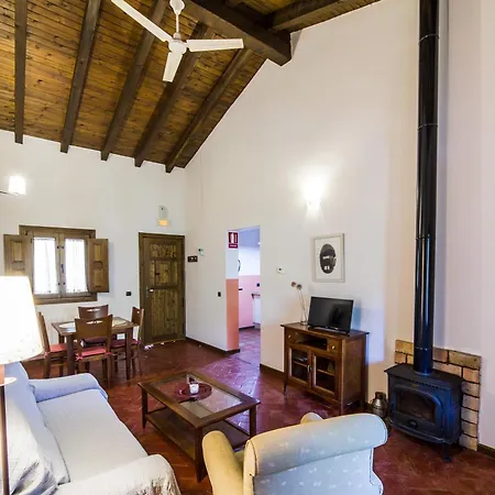卡萨图加公寓 * Collado (Caceres)